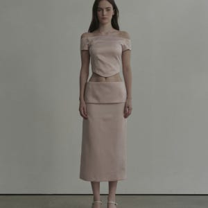 [마우솔레움] Flipped Satin Long Skirt - Pink 25SSK004