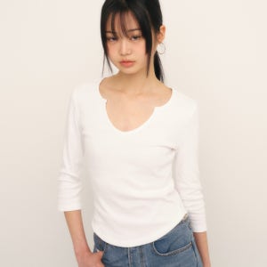 [큐리티] C 90S LINE SLIT NECK T-SHIRT_WHITE CU2513TS004MWH