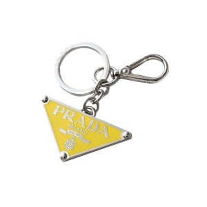 프라다 삼각 로고 키링 옐로우 2PS057 66A F0377 25SS 127038425