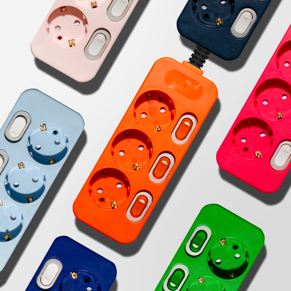 써지오 컬러멀티탭 5,940원