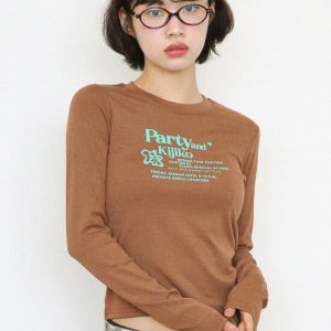 키지코 Artwork Long Sleeved Tee Mocha