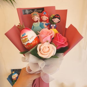 🦸‍♂️🦸‍♀️히어로즈/프린세스+킨더조이꽃다발, 도도베니