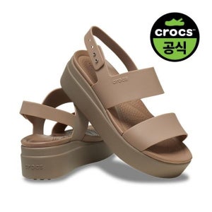 [크록스 슈즈] 크록스공식 여성 BROOKLYN LOW WEDGE LAM (25SWSD206453)