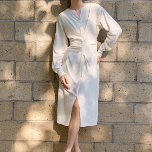 [와이와이아이엠][YYIAM]와이와이아이엠 라이트 럭셔리 하이엔드 원피스(K1741328420705080WH01)