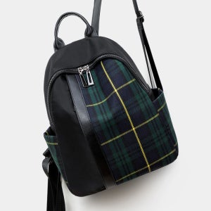 광고 메인 이미지