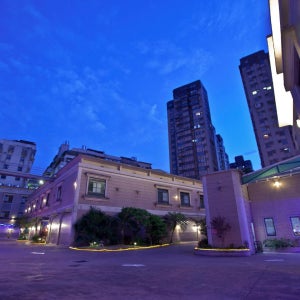 PGS 모텔 / 지룽 호텔