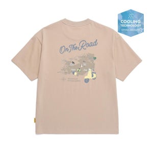 내셔널지오그래픽 N252UTS982 리젠아스킨 유니 온더로드 그래픽 세미오버핏 반팔 쿨티셔츠 SAND BEIGE