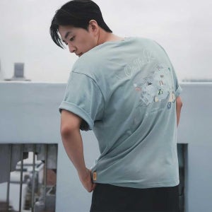 내셔널지오그래픽 N252UTS982 리젠아스킨 유니 온더로드 그래픽 세미오버핏 반팔 쿨티셔츠 KHAKI GREEN