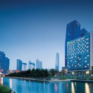 홀리데이 인 인천 송도 바이 IHG / 인천 호텔