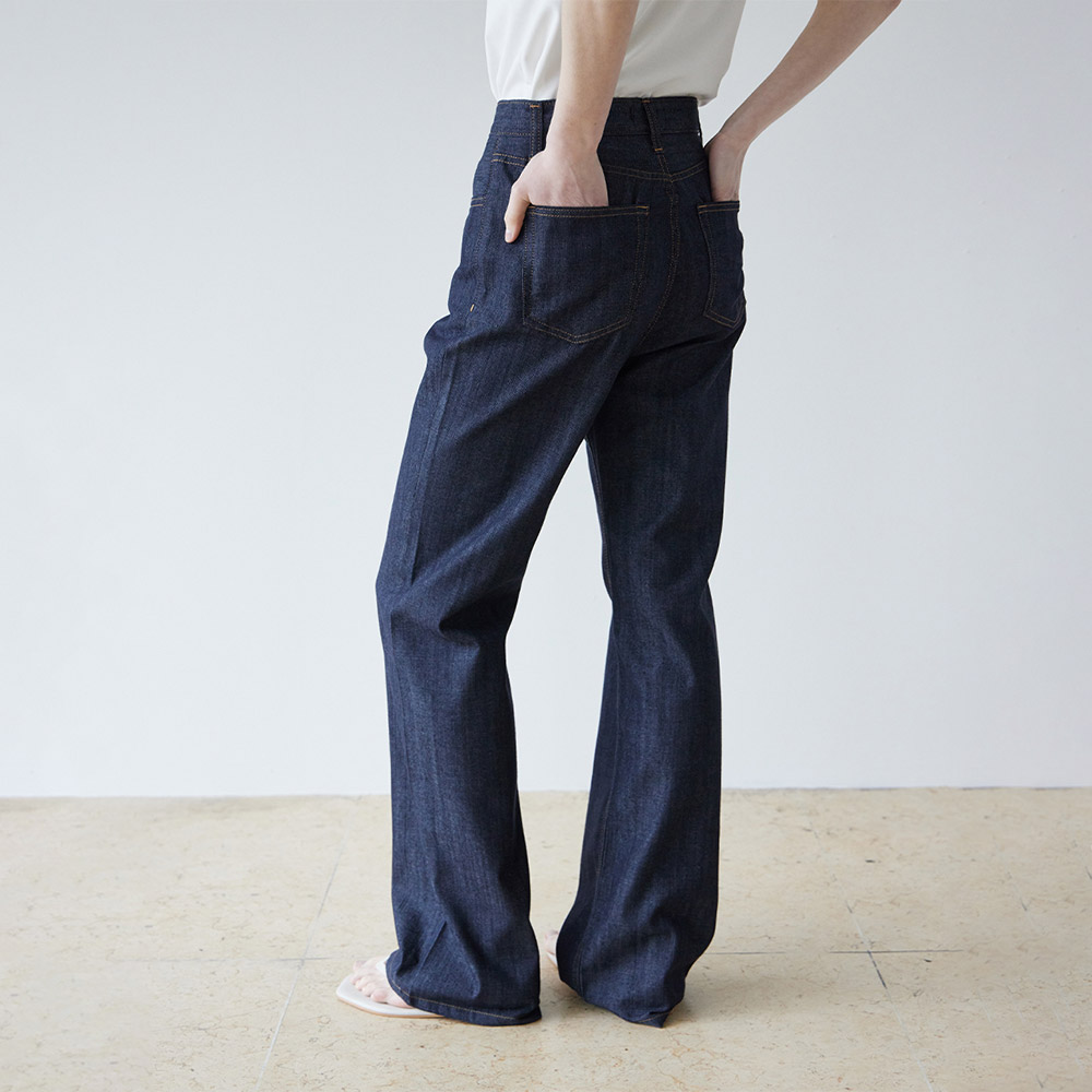 [르세지엠] NonFade Straight Denim Pants - Indigo