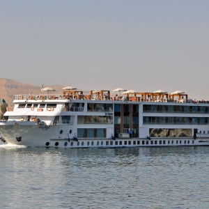 아부심벨을 포함한 아스완 출발 룩소르행 4일 나일강 크루즈