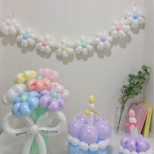 풍선 리본 꽃송이 가랜드 백일 돌 생일 파티 축하, 데이앤데이