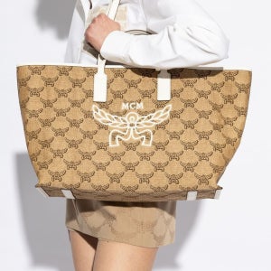 엠씨엠 백 타입 쇼퍼 25FW type MWPFSAC020IN