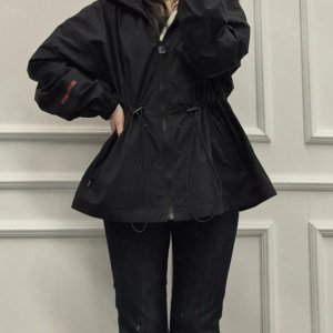 버버리 뉴 벌리 드로스트링 소매 로고 후드 숏 자켓 바람막이 2컬러 80842581 80842611 BIRLEY
