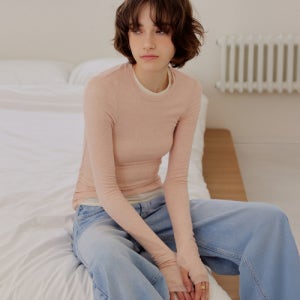 [레프트서울] 핑거홀 시어 롱 슬리브 [라이트핑크] 5010792932