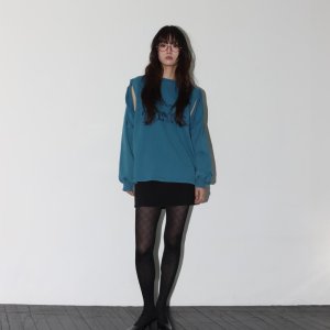 온스카 ONSKA BOLERO SWEATSHIRT (PEACOCK BLUE)