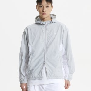 [뉴발란스] NBNAF21433 / UNI 플라잉 경량 후드 바람막이 (LIGHT GRAY) NBNAF21433_16