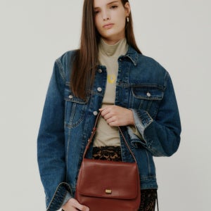 [이호] 이호 드롭스 숄더백 브라운