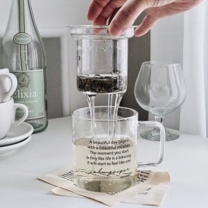 모먼트 베이직 머그 360, 아도테이블