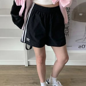 아디다스 남녀공용 스프린터 밴딩 우븐 트레이닝 반바지 블랙
