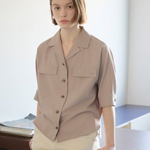 [닥스 여성] 세피아 반소매 오픈 카라 셔츠 DLSH5BI42S2