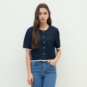 [JJ지고트] 레이스 배색 라운드넥 크롭 재킷 (NAVY) GR4P0JK421