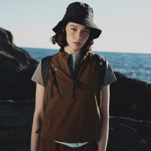 시에라디자인 W) 님버스(Nimbus) 에어닷 반집업 베스트 Khaki