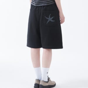 [더콜디스트모먼트] TCM back logo half sweat pants (black) 25040723