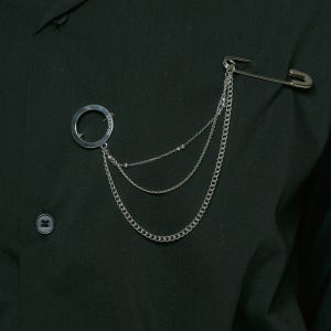 써클 체인 연결 브로치, HAWHA