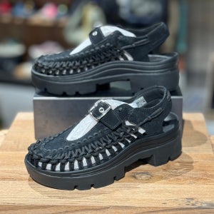 KEEN 킨 유니크 UNEEK PLT 메리제인 여성 샌들 KNSO5E071BK