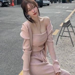 [카인다미] 슬림패턴 니트 트레이닝 후드 셋업