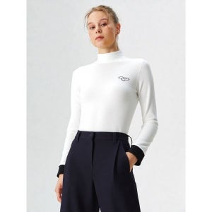 [맥케이슨]  여성 소매 배색 터틀넥 니트 아이보리 MCW1ST001IVO