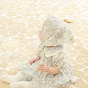 쪼꼬미 앨리스의 어여쁜 삼각 스카프라죠 - lovely alice triangular cotton scarf  (72x24)
