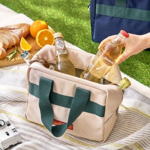 락앤락 어반 쿨러백 6L 베이지 보냉백 아이스백 보냉 가방 쿨러백 피크닉 캠핑 손잡이 HWB766BEG