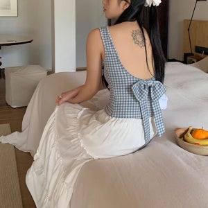 [아이홀릭캐시미어] 보트넥 넌슬리브 체크 탑