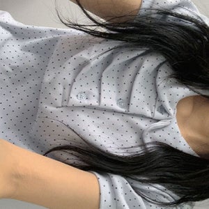 내일도착 반소매티셔츠 [무료배송] 마로니 도트 셔링 카라 반팔 티셔츠
