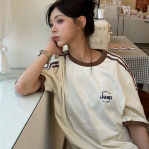 [지프] WAVY 트랙 반팔 티셔츠 (JR5TSU131IV) JR5TSU131IV