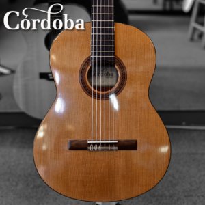 코르도바 C5 CD 입문용 탑솔리드 클래식기타 시더 탑 마호가니 측후판