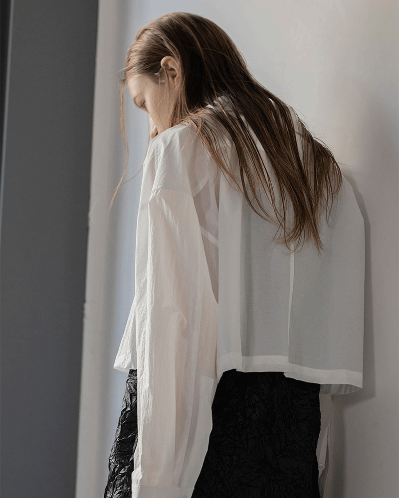 모슈파모슈 MORCEAU Wrinkle Crop Shirt (White)