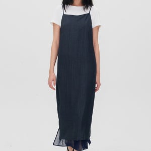 [리이][RE RHEE]리이 스퀘어 넥 레이어드 미디 드레스 미드나잇 네이비(K1683798883772013NA01)