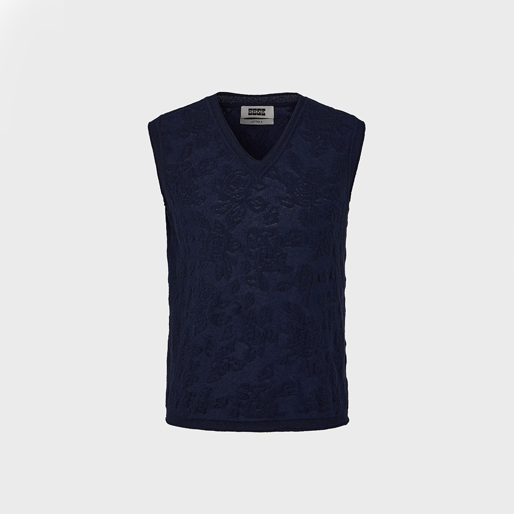 Floral Jacquard Knit Vest - Cream