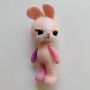 수제 양모 동물 인형  봄봄토끼 , 헤이로즈