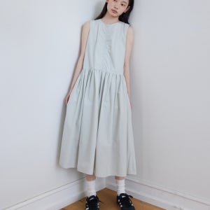 [스텝어라운드] Pleated sleeveless one-piece_MINT GREY SA25SMOP01