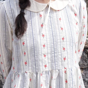 동백 쟈가드 둥근 카라 원피스, 데일리스티치