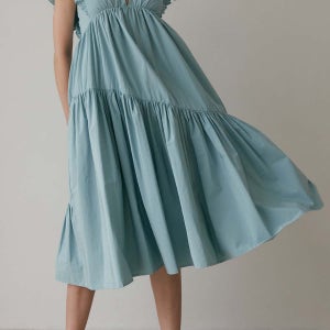 [페이리] Idalia Tiered Wing Midi Dress (Sea Salt)