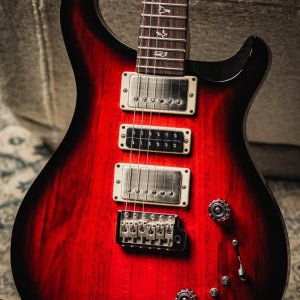 [2026 신년세일! (~2/28까지) + 약 10만원 상당 PRS 스트랩 증정!] PRS Swamp Ash Special-Scarlet Smokeburst w/Rosewood F