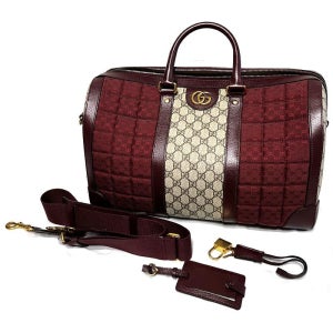 구찌 GG 사보이 스몰 더플백 724642 9C2ST 8746 캔버스 보스톤 FAB9Y 6042 더플백버건디 새상품