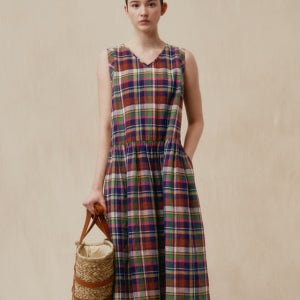 [헤지스 여성] 린넨 마드라스체크 슬리브리스 원피스 핑크 HSDR5B502P2