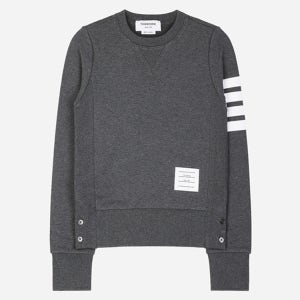 [톰브라운]5S FJT002A 00535 025 여성 클래식 사선 맨투맨 다크그레이