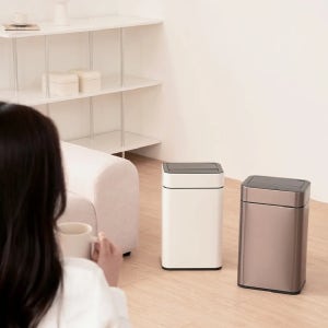 비바 센서 휴지통 어뮤즈25L 종량제 기저귀 냄새차단 자동 센서 휴지통